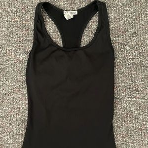 Black workout tank top